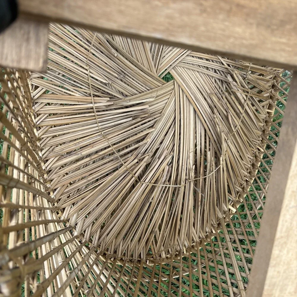 Beautiful Vintage Styled Wicker Rattan Baby Bassinet